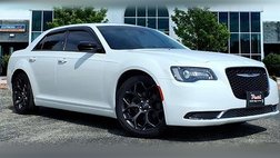 2020 Chrysler 300 Touring