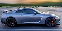 2016 Nissan GT-R Premium