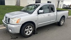 2004 Nissan Titan SE