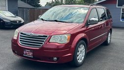 2010 Chrysler Town and Country Touring Plus