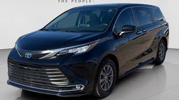 2022 Toyota Sienna XLE 7-Passenger