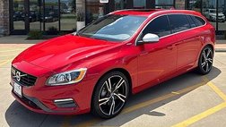 2017 Volvo V60 T6 R-Design