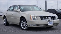 2011 Cadillac DTS Luxury Collection
