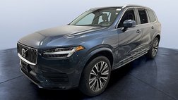 2022 Volvo XC90 T5 Momentum