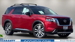 2023 Nissan Pathfinder Platinum