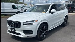 2020 Volvo XC90 T6 Momentum