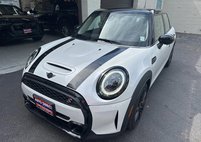 2024 MINI Hardtop Cooper S