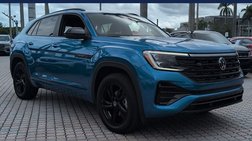 2025 Volkswagen Atlas Cross Sport SEL R-Line Black 4Motion