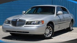 2001 Lincoln Town Car Signature