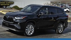 2023 Toyota Highlander Hybrid Platinum