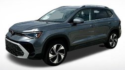 2025 Volkswagen Taos SE 4Motion