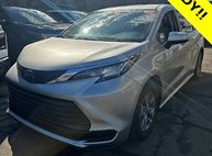 2023 Toyota Sienna LE 8-Passenger