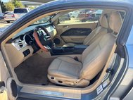 2006 Ford Mustang V6 Deluxe