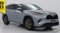 2022 Toyota Highlander Hybrid Bronze Edition