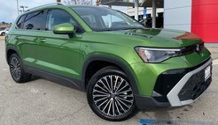 2025 Volkswagen Taos SE