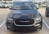 2021 Chrysler Pacifica Hybrid Pinnacle