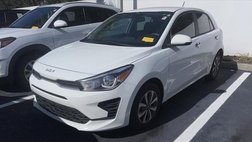 2022 Kia Rio5 S