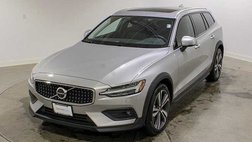 2025 Volvo V60 Cross Country B5 Plus