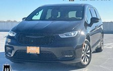 2025 Chrysler Pacifica Hybrid Select