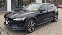 2025 Volvo V60 Cross Country B5 Plus