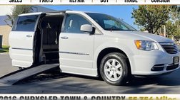 2016 Chrysler Town and Country Touring-L