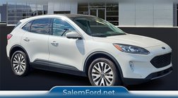 2022 Ford Escape Titanium