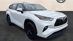 2023 Toyota Highlander Hybrid Bronze Edition
