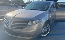 2019 Lincoln MKT Standard
