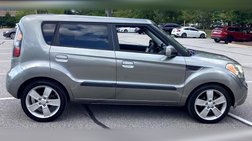 2010 Kia Soul +