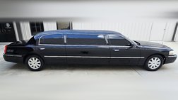 2004 Lincoln Town Car Executive