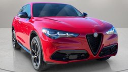 2025 Alfa Romeo Stelvio Intensa