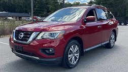 2020 Nissan Pathfinder SV