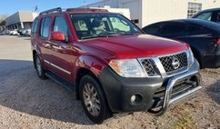 2010 Nissan Pathfinder LE