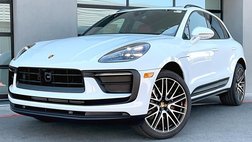 2025 Porsche Macan T