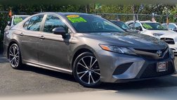 2020 Toyota Camry SE