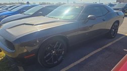 2015 Dodge Challenger SXT Plus