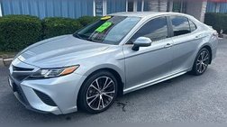 2020 Toyota Camry SE