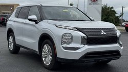 2024 Mitsubishi Outlander ES