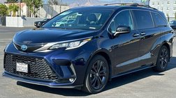 2022 Toyota Sienna XSE 7-Passenger