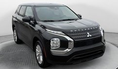 2024 Mitsubishi Outlander ES