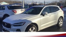 2022 Volvo XC60 B5 Momentum