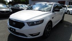 2016 Ford Taurus SHO