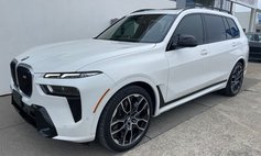 2023 BMW X7 M60i