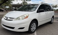 2006 Toyota Sienna LE 8 Passenger