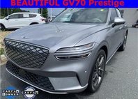 2023 Genesis Electrified GV70 Base