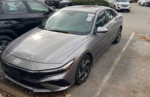 2024 Hyundai Elantra Hybrid Limited