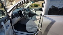 2012 Toyota Highlander Hybrid Base