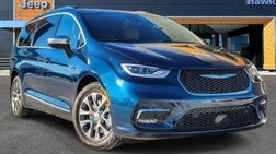 2025 Chrysler Pacifica Hybrid Pinnacle