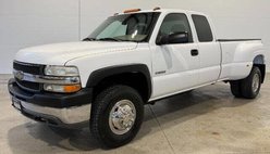 2001 Chevrolet Silverado 3500 LS