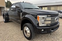 2019 Ford F-450 Super Duty Platinum